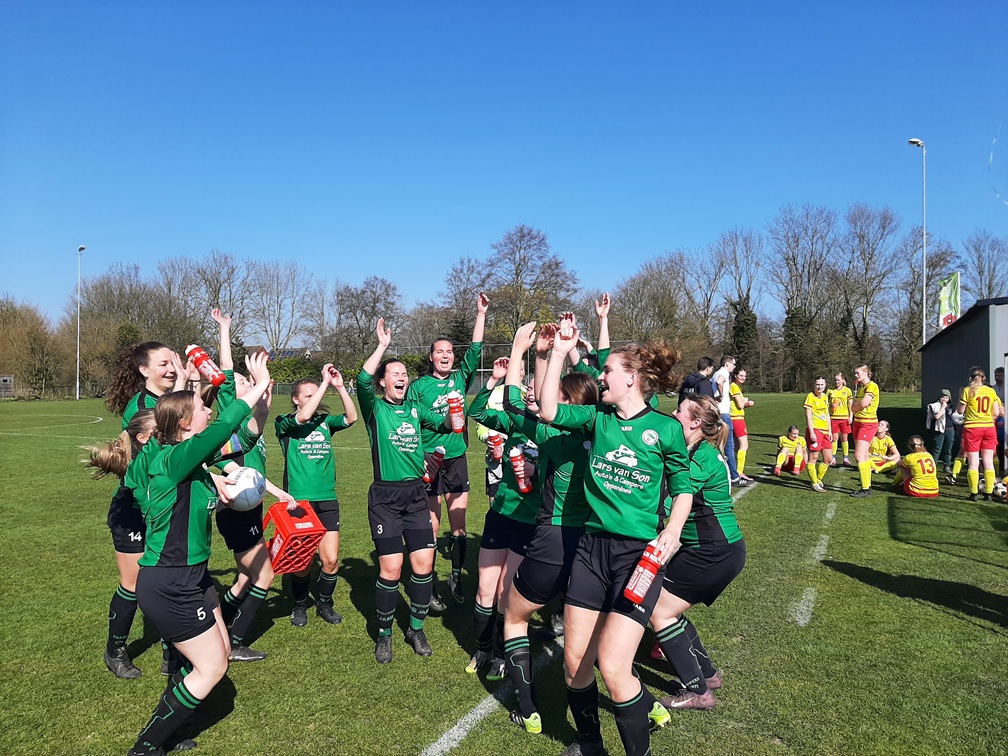 Gaat vrouwen 1 kampioen worden???