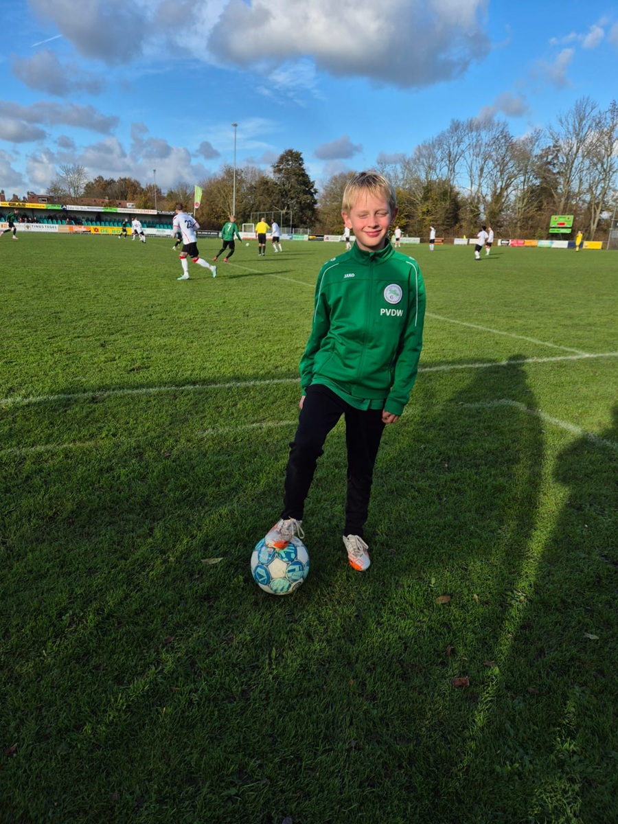 Grasshoppers – Alcmaria Victrix: Cas Doodeman